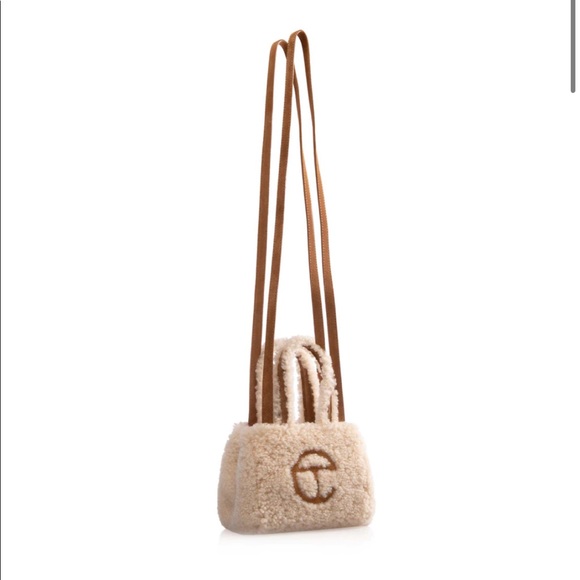 Ugg x telfar small reverse shopper natural NWT 🔥 - Picture 2 of 7